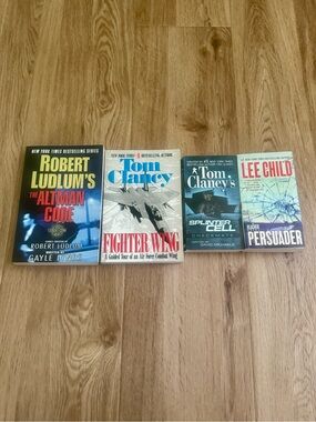 Lot of 4 Tom Clancy, Lee Child, Robert Ludlum Thriller Books